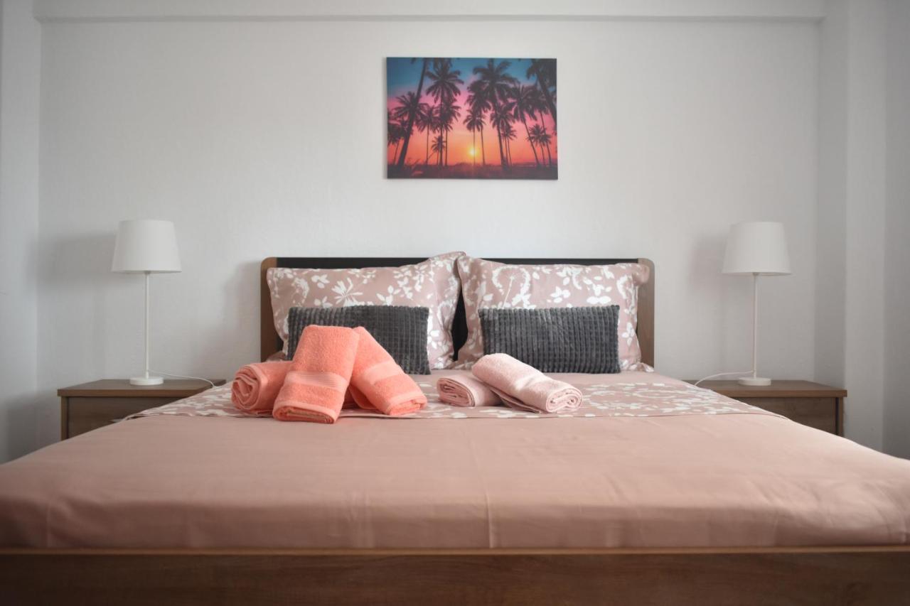 Seaside Apartments Nea Irakleia Extérieur photo