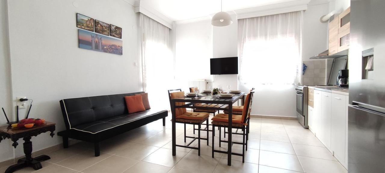 Seaside Apartments Nea Irakleia Extérieur photo