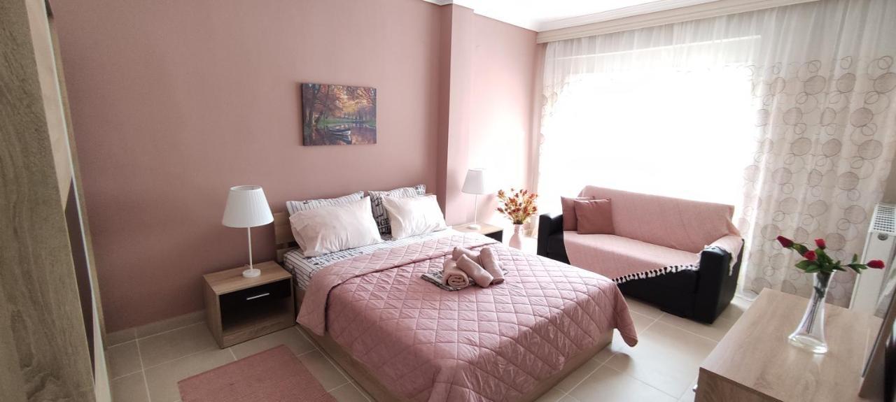 Seaside Apartments Nea Irakleia Extérieur photo