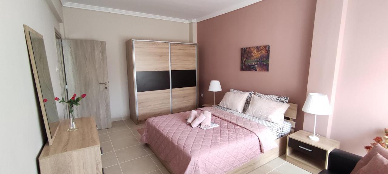 Seaside Apartments Nea Irakleia Extérieur photo