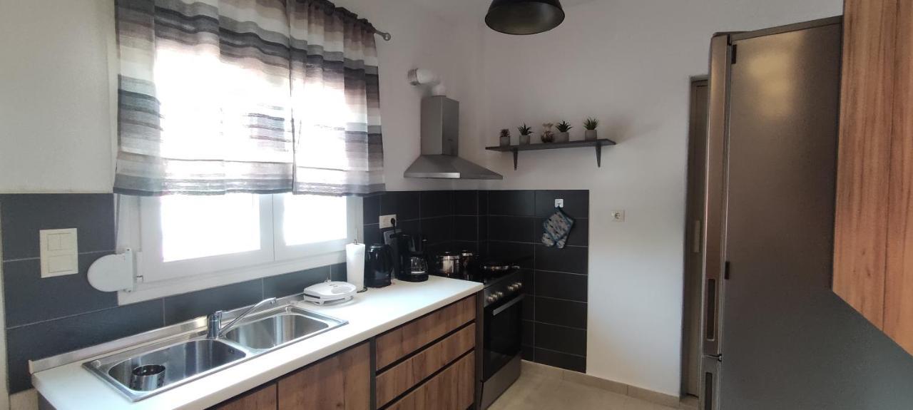 Seaside Apartments Nea Irakleia Extérieur photo
